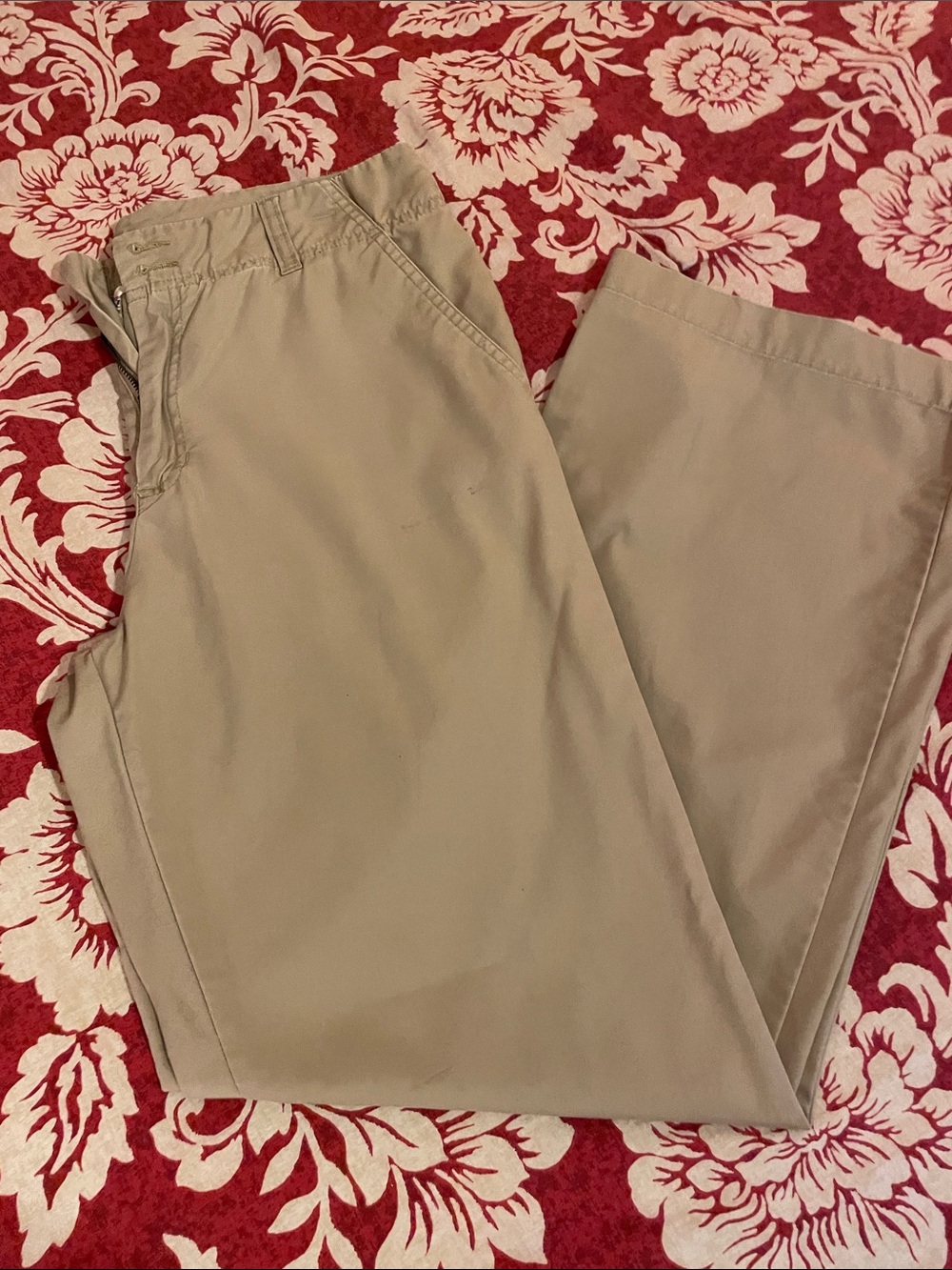 White Stag Women's Khaki Straight-Leg Trousers